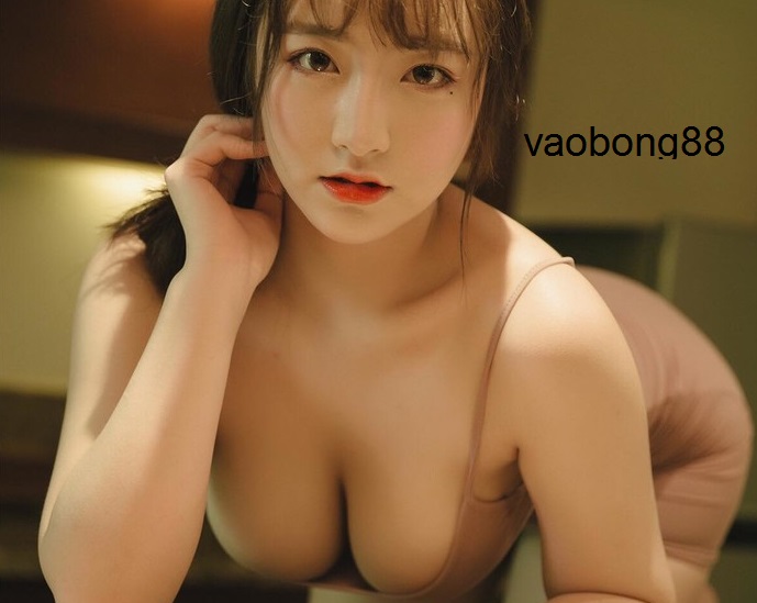 Mang Guo Keke hóa thân thành cô giúp việc nhà