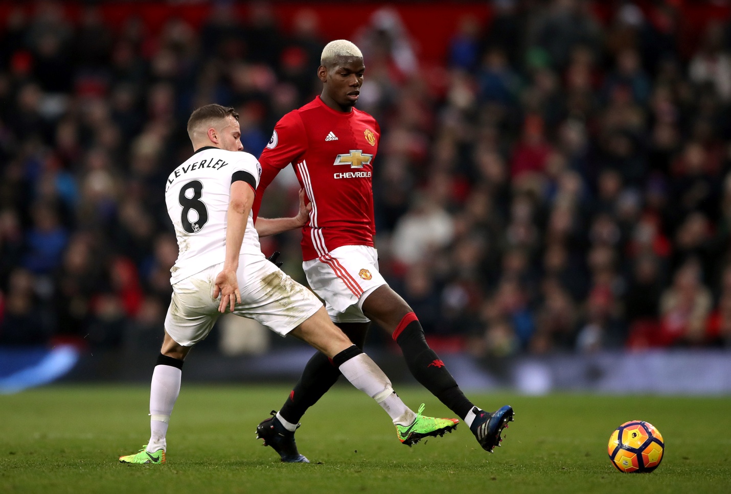 Man United chuẩn bị bán Paul Pogba?