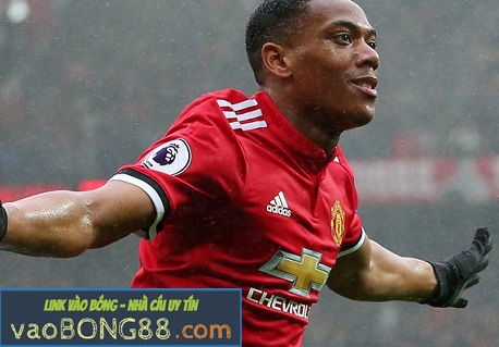 Anthony Martial sẽ trở lại trong cuộc đối đầu với Sevilla