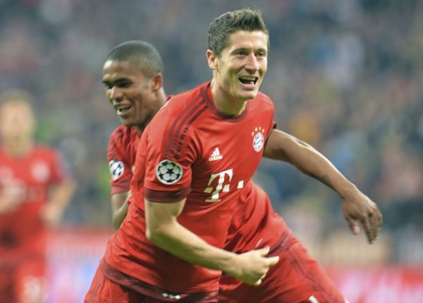 HLV Hannover 96 công nhận đội hình Bayern quá xuất