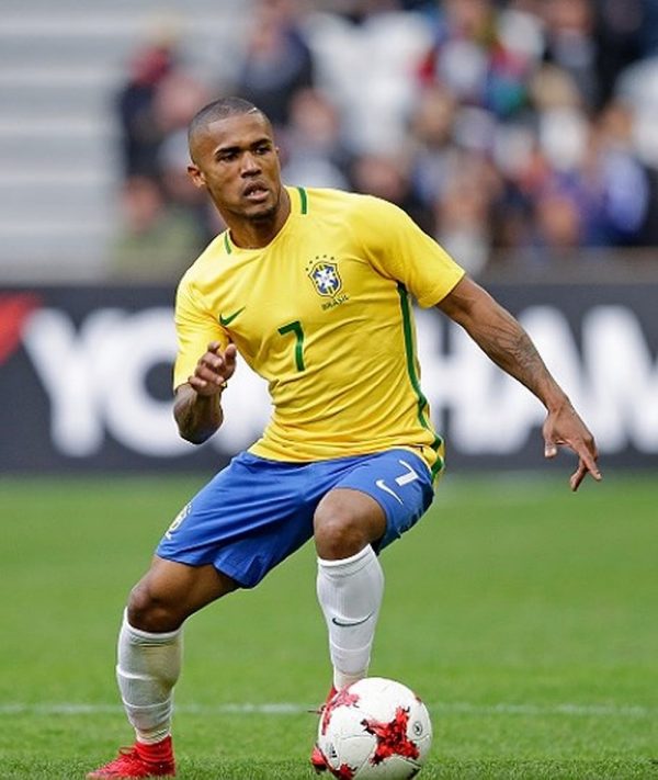Brazil đi tiếp vào vòng trong nhờ 3  cầu thủ này