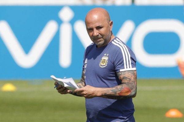 khi-phap-phai-doi-dau-voi-2-huan-luyen-vien-cua-argentina-2