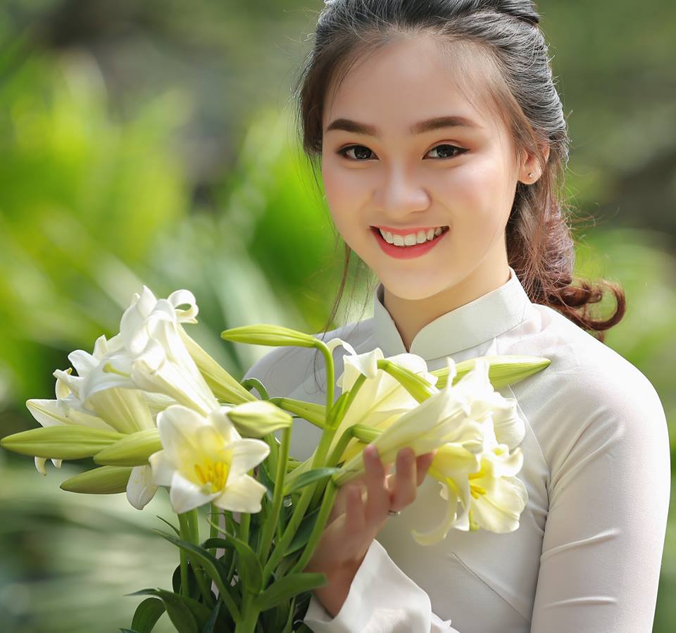 ngan-ngo-ve-dep-trong-veo-cua-co-nu-sinh-ngoc-anh (2)