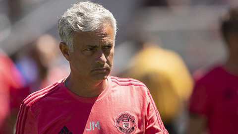 martial-gay-that-vong-mourinho-ra-chieu-1