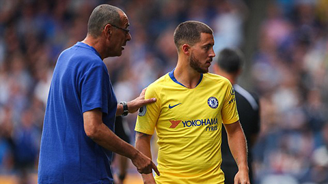 Sarri đánh giá Hazard sẽ vượt mặt Ronaldo