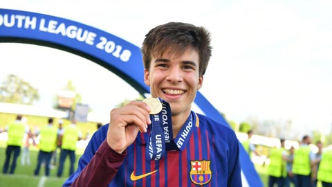 Barca triệu tập 9 cầu thủ trẻ cho danh sách dự Champions League