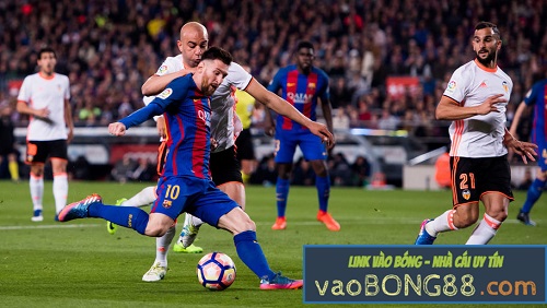 Soi kèo, Tỷ lệ cược Valencia – Barcelona, 01h45 ngày 08/10