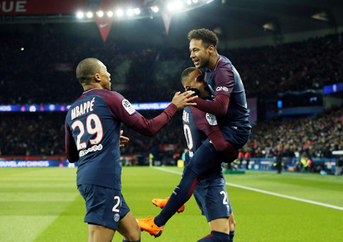 song-ngam-mbappe-neymar-lieu-co-gay-bat-ngo-trong-cuoc-vua-pha-luoi-ligue-1-2