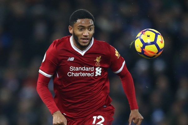 Joe Gomez nghỉ thi đấu 6 tuần vì gãy chân