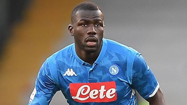Napoli hét giá bán Kalidou Koulibaly 130 triệu bảng