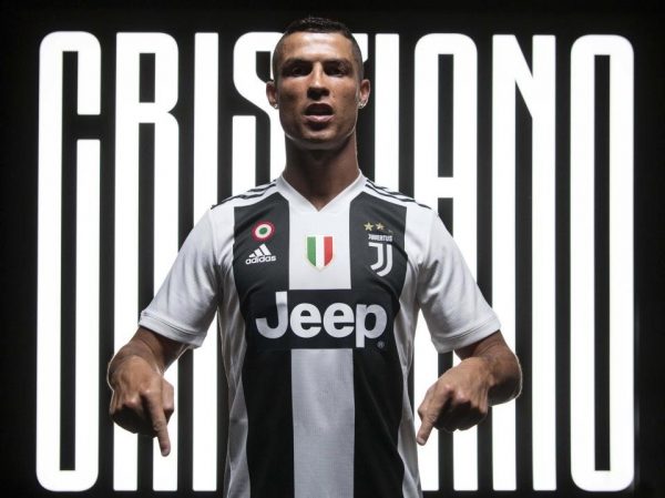 Sau 1 năm chiêu mộ Ronaldo với giá 100 triệu euro, Juventus đã thu về những gì?