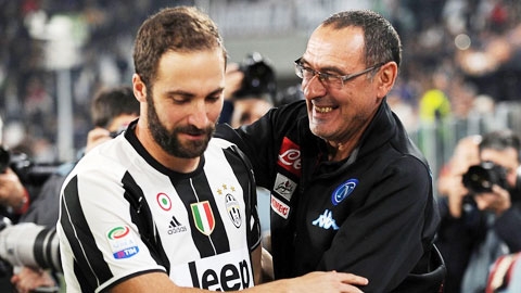 Tiết lộ lý do có Ronaldo nhưng Sarri vẫn ngóng đợi Higuain