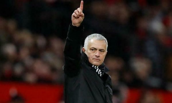 hlv-mourinho-len-tieng-sau-su-viec-pochettino-va-emery-bi-sa-thai-1