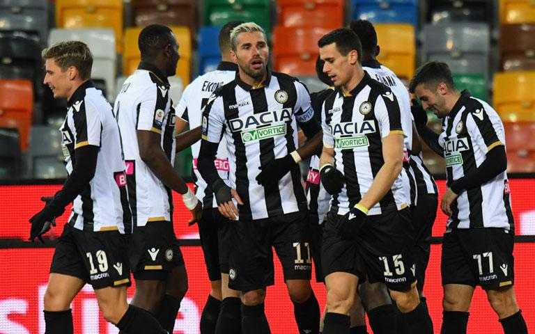 Soi kèo Juventus  vs Udinese 02:4516/01/2020